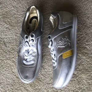 NWOT silver sneakers
